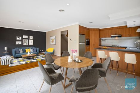 Property photo of 14 Odonnell Drive Caroline Springs VIC 3023