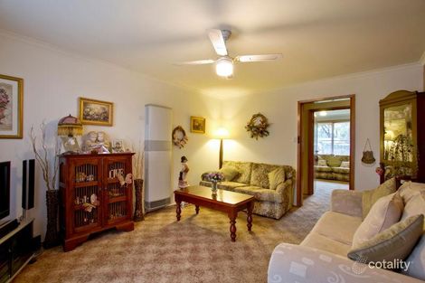 Property photo of 13 Mitre Crescent Frankston North VIC 3200