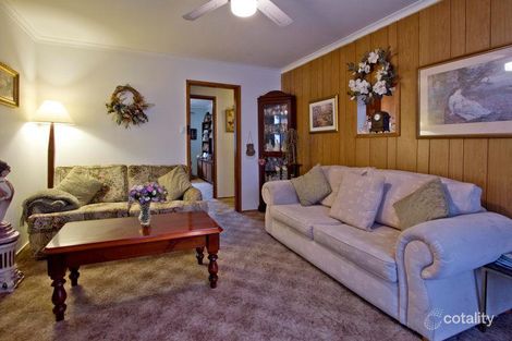 Property photo of 13 Mitre Crescent Frankston North VIC 3200