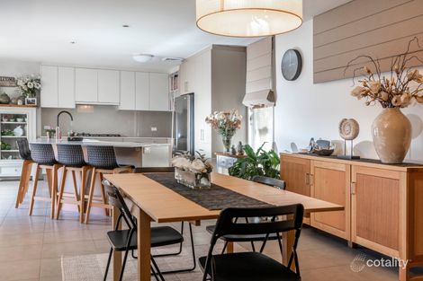 Property photo of 70 Tallara Parkway Narrabundah ACT 2604