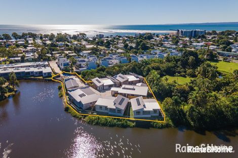 2/15 Shell St, Urangan, QLD 4655