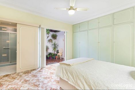 Property photo of 20 Hall Crescent Padstow NSW 2211