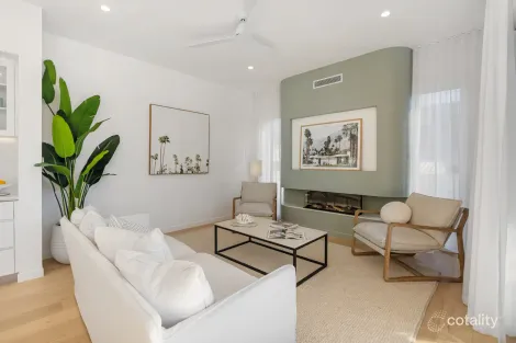 Property photo of 4 Philippine Lane Palm Beach QLD 4221