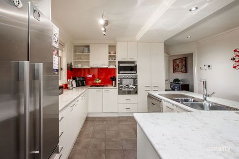 Property photo of 9 Mountain Way Lavington NSW 2641