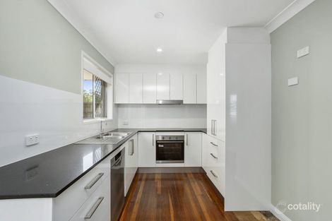 Property photo of 172 Heeb Street Benowa QLD 4217