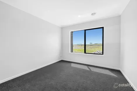 Property photo of 20 Igneous Way Donnybrook VIC 3064