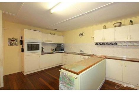 Property photo of 31 Greathead Road Kepnock QLD 4670