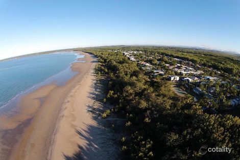 Property photo of 8 Blacks Beach Road Blacks Beach QLD 4740