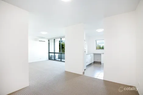Property photo of 245 Main Street Kangaroo Point QLD 4169
