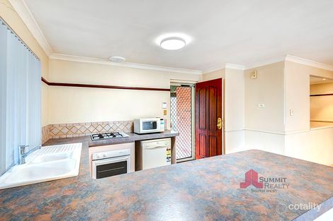 Property photo of 2 Northwood Gardens Usher WA 6230