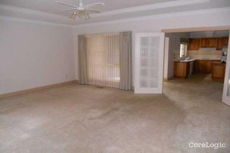 Property photo of 2/1 Lichen Grove Highton VIC 3216