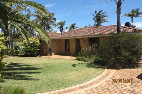 44 Glass Cres, Mahomets Flats, WA 6530