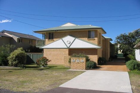 16 Bennett St, Hawks Nest, NSW 2324