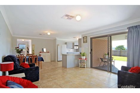 Property photo of 3 Meyer Place Bomaderry NSW 2541