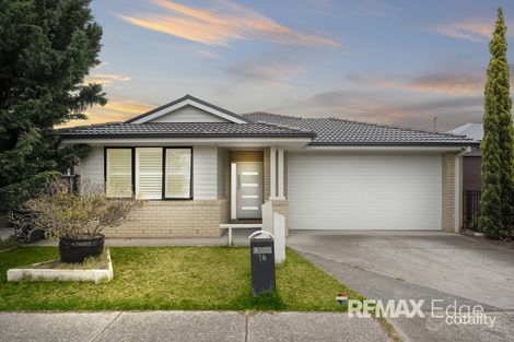 16 Terrene Tce, Point Cook, VIC 3030