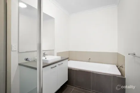 Property photo of 5 Anvil Street Charlemont VIC 3217