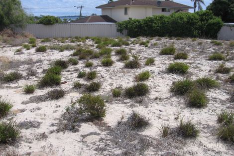 Property photo of 75 Pearce Road Australind WA 6233