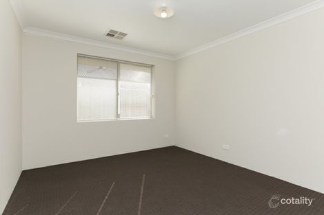 Property photo of 5 Amadeus Way Success WA 6164