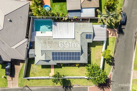Property photo of 1 Thornleigh Crescent Varsity Lakes QLD 4227