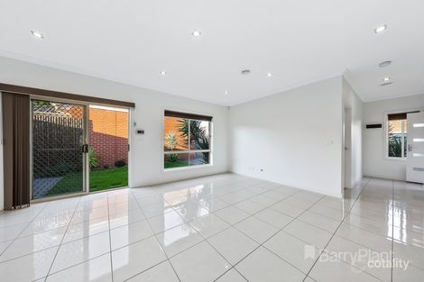 Property photo of 2/44 Norman Street St Albans VIC 3021