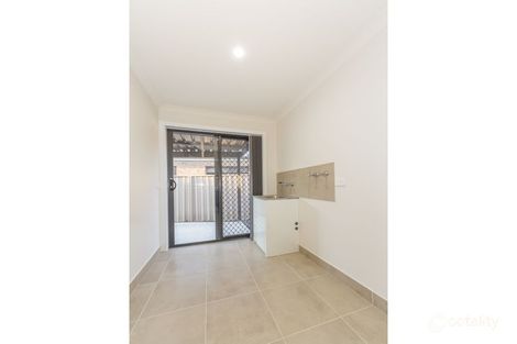 Property photo of 24 Inwood Crescent Wodonga VIC 3690