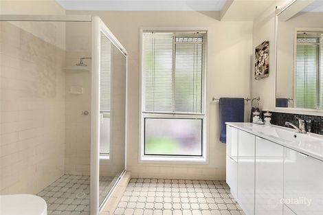 Property photo of 25 Perth Square Highland Park QLD 4211