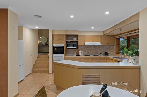 Property photo of 21 Tadji Close Croydon North VIC 3136