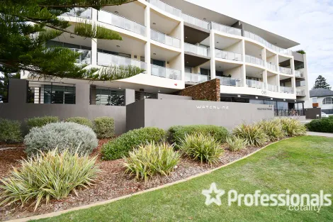 Property photo of 3/11 Halls Head Parade Halls Head WA 6210