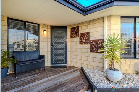 Property photo of 10 Lucidus Retreat Greenfields WA 6210