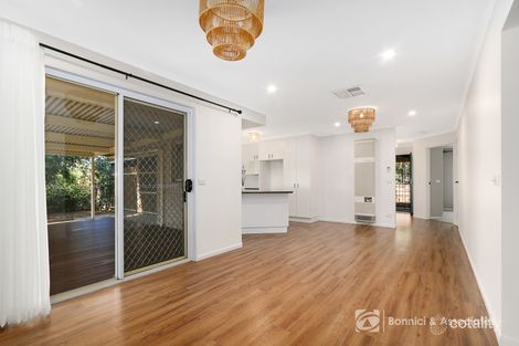 Property photo of 8 Flag Place West Wodonga VIC 3690