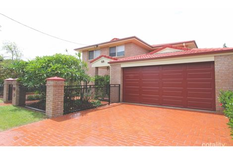 Property photo of 17 Allen Street Wynnum QLD 4178