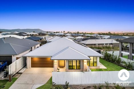 33 Napier Cres, Yarrabilba, QLD 4207