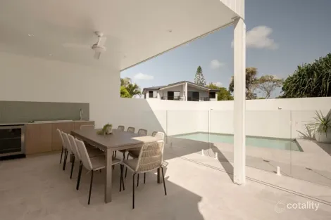 Property photo of 2 Uringa Street Warana QLD 4575