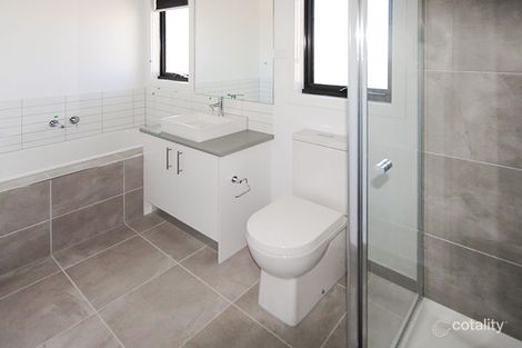 Property photo of 41 Destiny Drive Cranbourne North VIC 3977