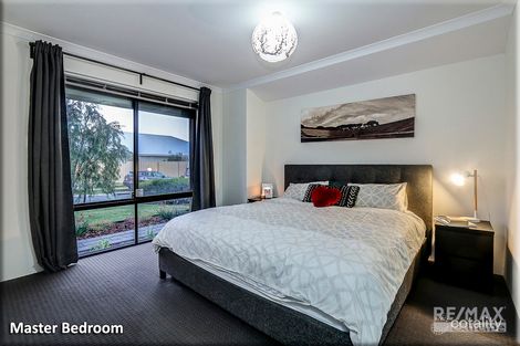 Property photo of 35 Oakbank Crescent Butler WA 6036