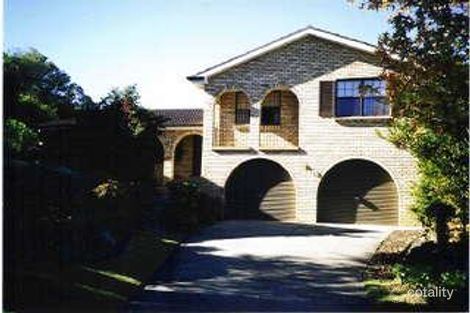 Property photo of 16 Parkwood Place North Rocks NSW 2151