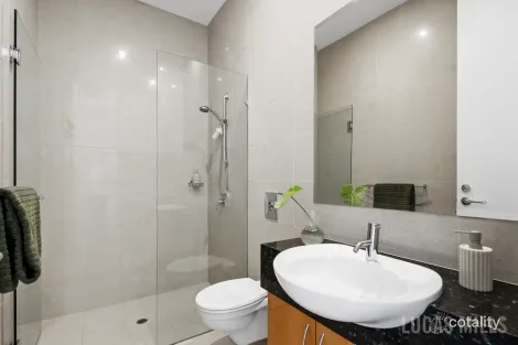 Property photo of 9/45 Milton Street West Melbourne VIC 3003