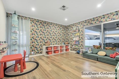 Property photo of 101 Kalyang Loop Byford WA 6122
