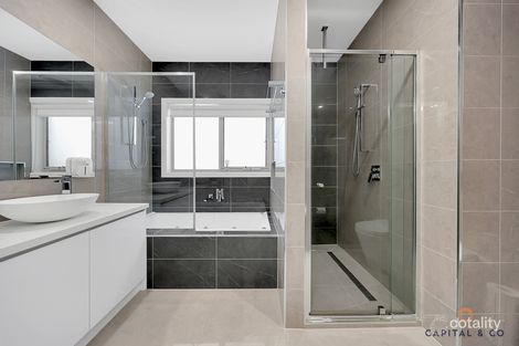 Property photo of 4 Argenta Street Mickleham VIC 3064