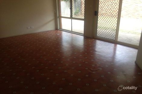 Property photo of 25 Trentham Park Court Wattle Grove NSW 2173