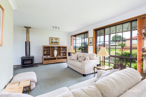Property photo of 4 Auklet Road Mount Hutton NSW 2290
