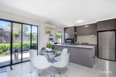 Property photo of 3/2 Bourton Road Merrimac QLD 4226