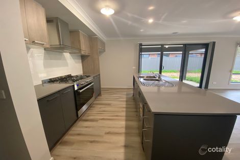 Property photo of 21 Lankester Court Thurgoona NSW 2640