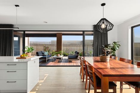 Property photo of 14 Crystal Way Torquay VIC 3228