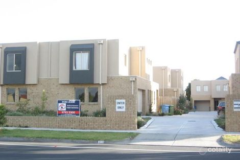 Property photo of 2/109-111 McFees Road Dandenong North VIC 3175