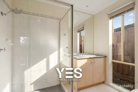 Property photo of 45 Tantallon Boulevard Beaconsfield VIC 3807