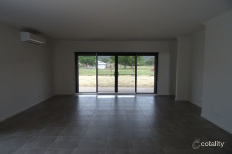 Property photo of 5 Tewksbury Court Porepunkah VIC 3740