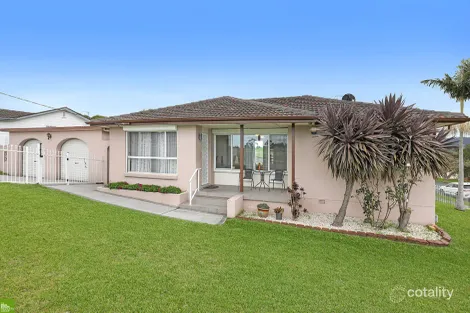 Property photo of 1 Wallabah Way Koonawarra NSW 2530
