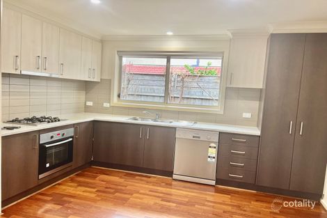 Property photo of 2/4 Allwen Court Clarinda VIC 3169