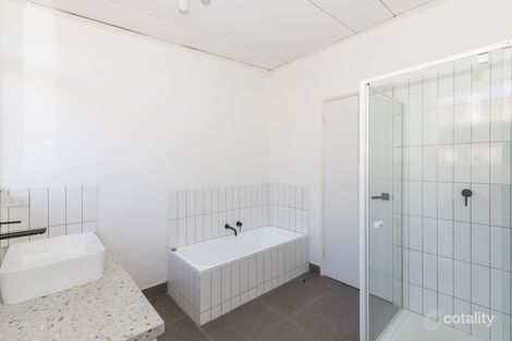 Property photo of 17 Bayside Grove Seaford VIC 3198